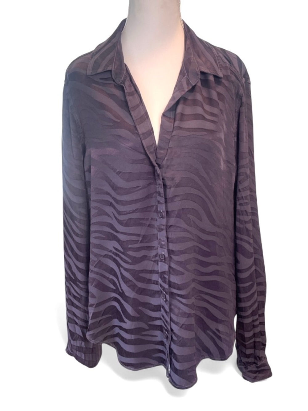 Rare Cloth & Stone For Anthropologie Dark Purple Zebra-Print Button‎ Down Shirt - Picture 2 of 9